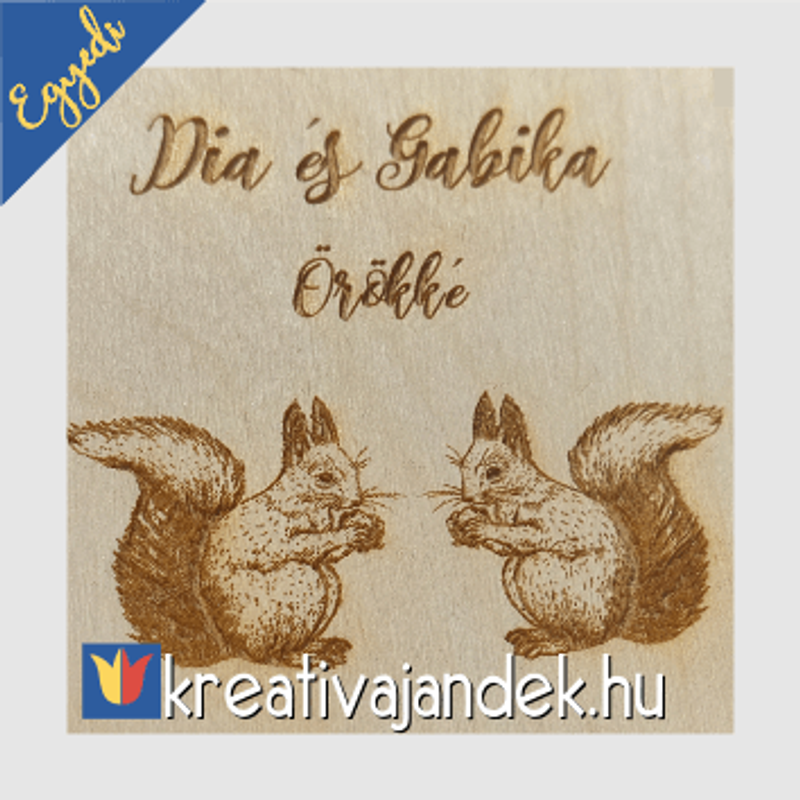 Mókuskás díszdobozban